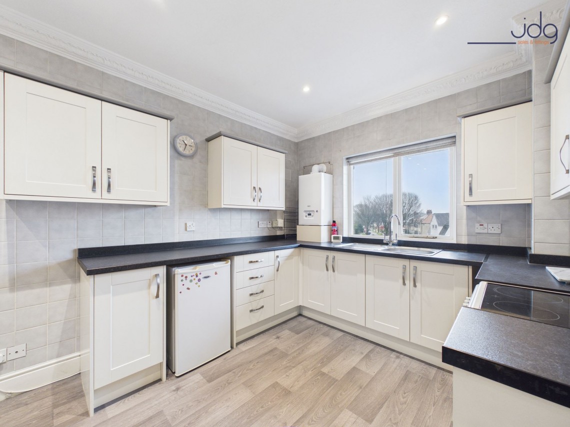 Images for Bare Lane, Princes Court Bare Lane, LA4 EAID:3434883719 BID:9cd3f56e-d0fa-4b52-bf54-ee723e496d51